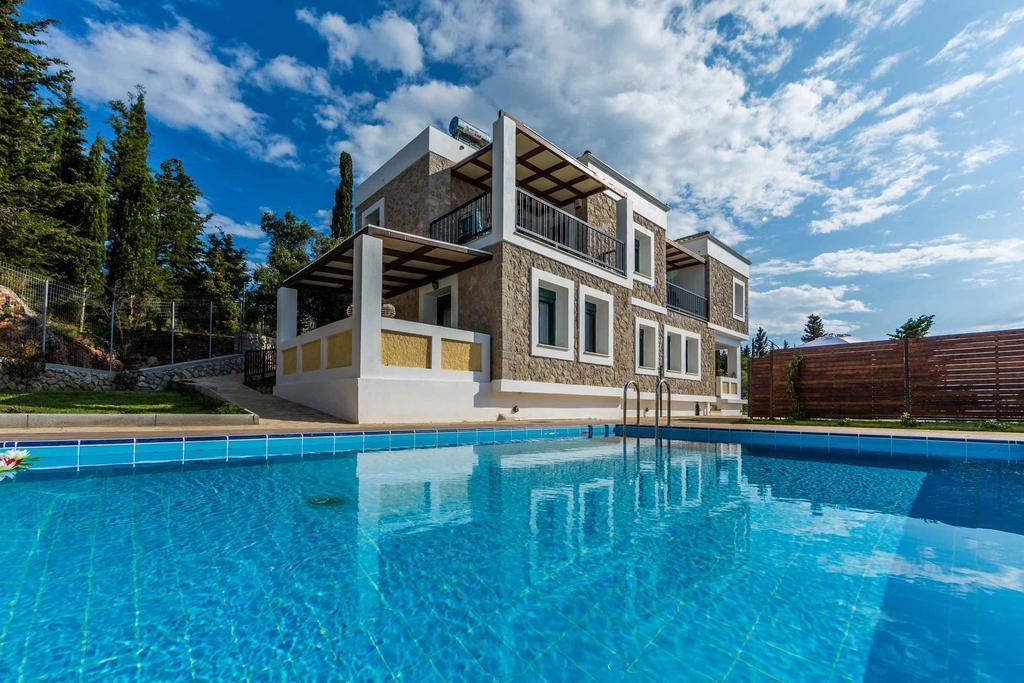 Villa Vera Áyios Nikítas الغرفة الصورة
